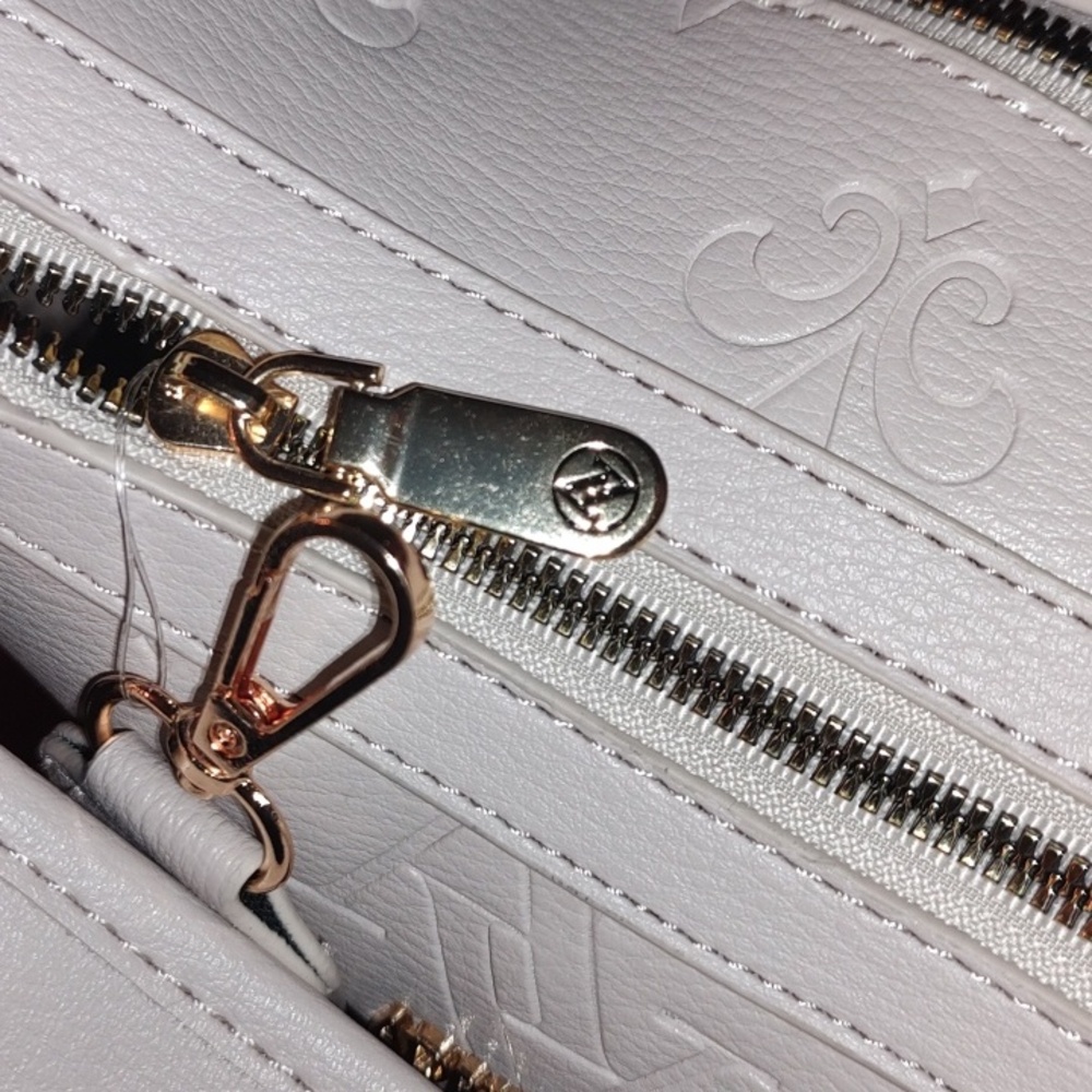 Adrienne Vittadini NWT taupe vegan leather shoulder/crossbody bag $190 retail - Picture 15 of 16